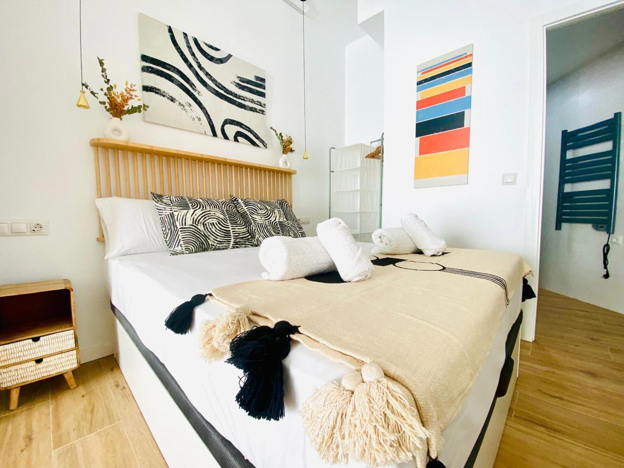 ולנסיה Bajo A - Design & Comfort In Ruzafa Soho מראה חיצוני תמונה
